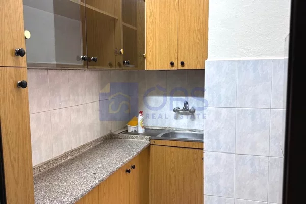 Shtepi me qera Apartament ne Tirane, 1+1, Mobilimi E mobiluar, Pagesa 50,000  Leke.