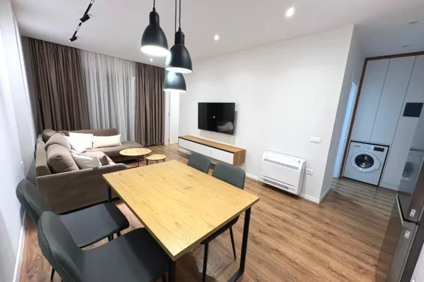 Shtepi me qera Apartament ne Tirane, 1+1, Mobilimi E mobiluar, Pagesa 60,000  Leke.