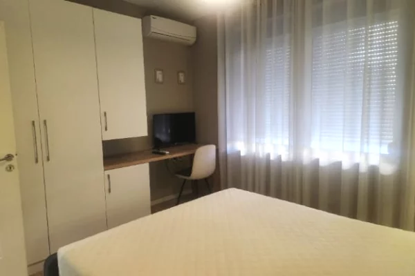 Jepet apartament me qera 1+1 Ne Myslym Shyr