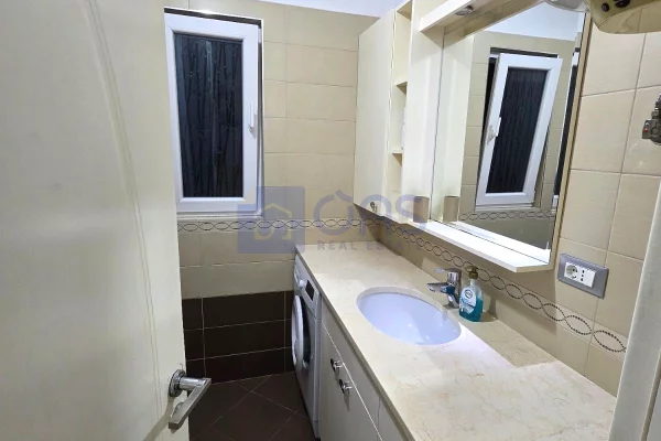 Shtepi me qera Apartament ne Tirane, 1+1, Mobilimi E mobiluar, Pagesa 55,000  Leke.