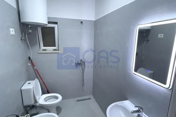 Shtepi me qera Apartament ne Tirane, 1+1, Mobilimi E mobiluar, Pagesa 35,000  Leke.