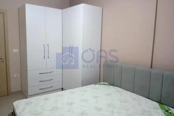 Shtepi me qera Apartament ne Tirane, 2+1, Mobilimi E mobiluar, Pagesa 52,000  Leke.