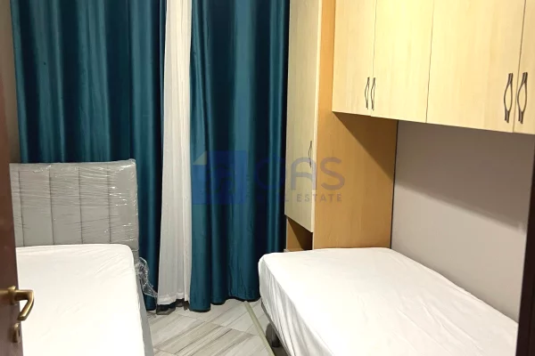 Shtepi me qera Apartament ne Tirane, 2+1, Mobilimi E mobiluar, Pagesa 40,000  Leke.