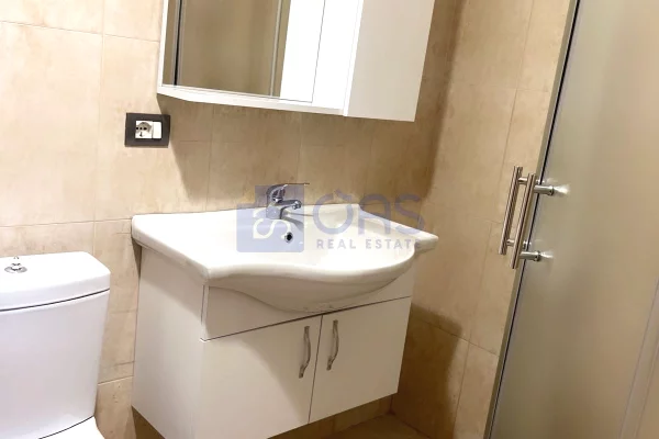 Shtepi me qera Apartament ne Tirane, 1+1, Mobilimi E mobiluar, Pagesa 60,000  Leke.