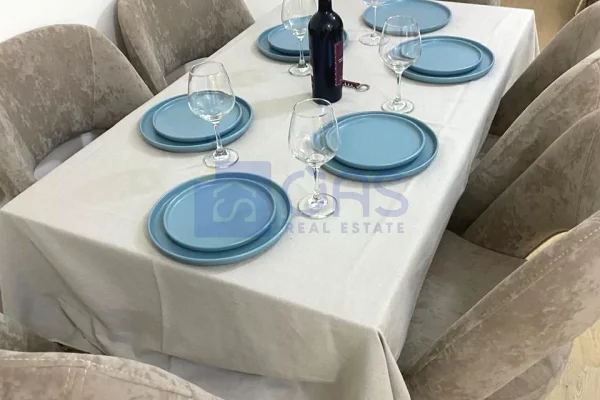 Shtepi me qera Apartament ne Tirane, 1+1, Mobilimi E mobiluar, Pagesa 40,000  Leke.