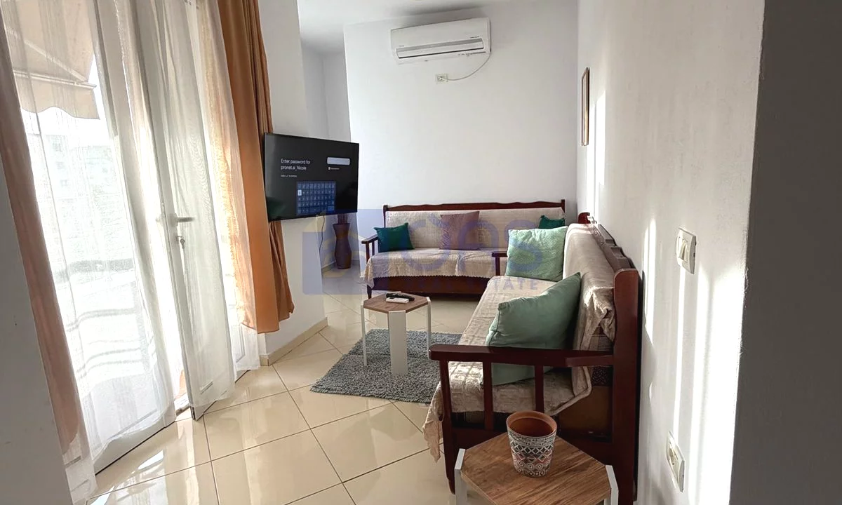 Shtepi me qera Apartament ne Tirane, 1+1, Mobilimi E mobiluar, Pagesa 40,000  Leke.