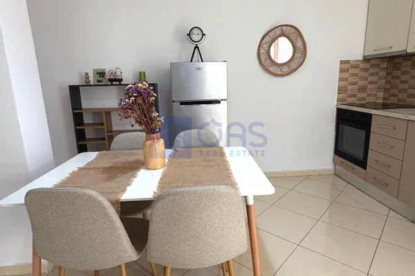 Shtepi me qera Apartament ne Tirane, 1+1, Mobilimi E mobiluar, Pagesa 40,000  Leke.