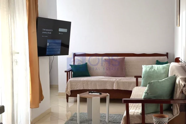 Shtepi me qera Apartament ne Tirane, 1+1, Mobilimi E mobiluar, Pagesa 40,000  Leke.