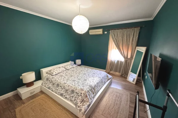 Shtepi me qera Apartament ne Tirane, 2+1, Mobilimi E mobiluar, Pagesa 75,000  Leke.