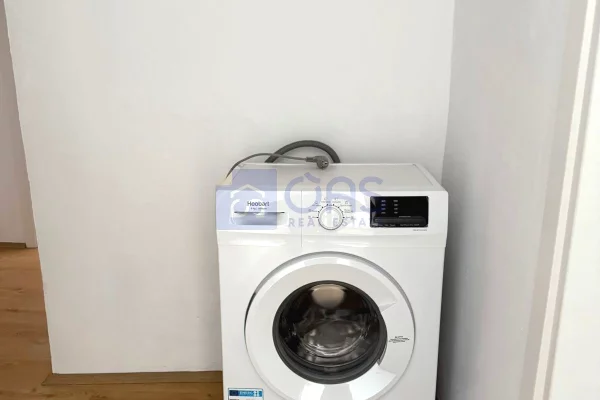 Shtepi me qera Apartament ne Tirane, 1+1, Mobilimi E mobiluar, Pagesa 50,000  Leke.