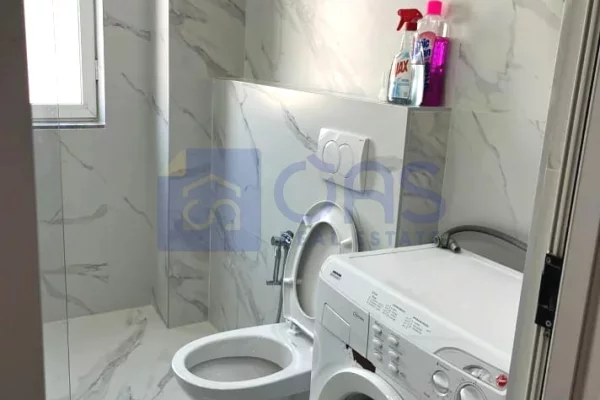 Shtepi me qera Apartament ne Tirane, 2+1, Mobilimi E mobiluar, Pagesa 400  Euro.