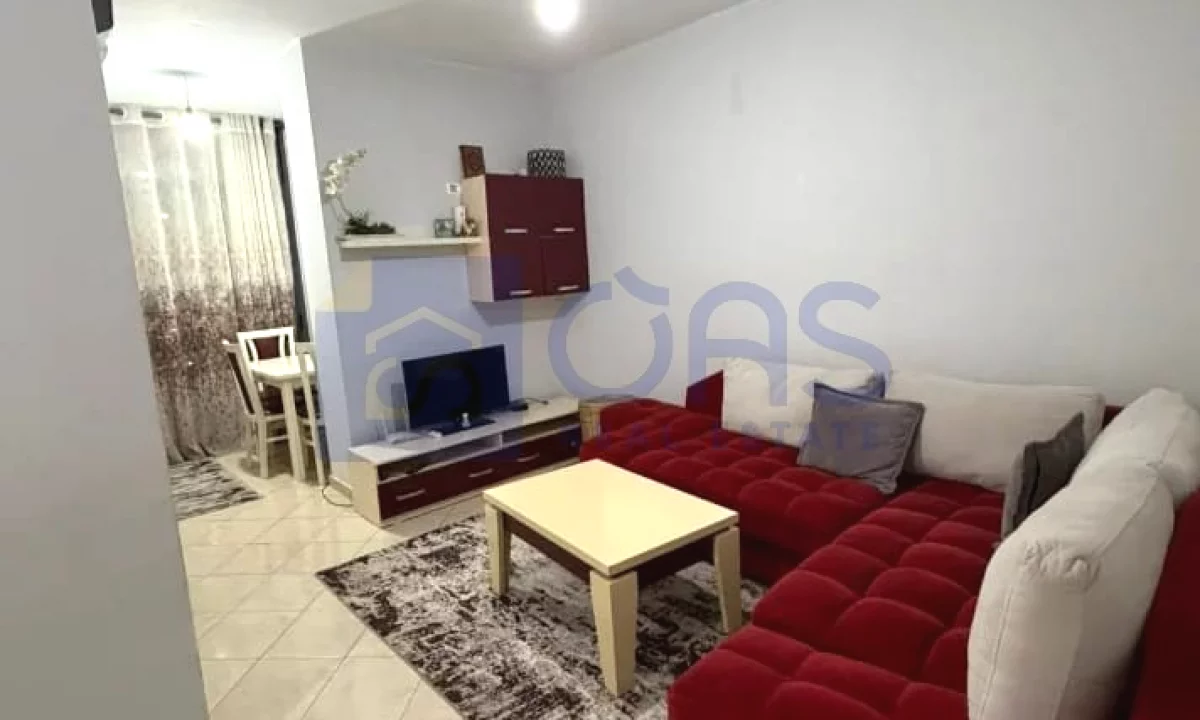 Shtepi me qera Apartament ne Tirane, 1+1, Mobilimi E mobiluar, Pagesa 42,000  Leke.