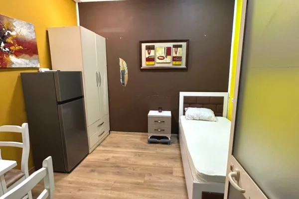 Shtepi me qera Garsoniere ne Tirane - 30,000 Leke