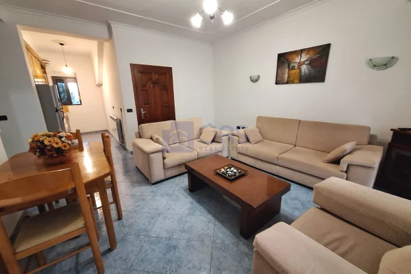 Shtepi me qera Apartament ne Tirane, 2+1, Mobilimi E mobiluar, Pagesa 45,000  Leke.