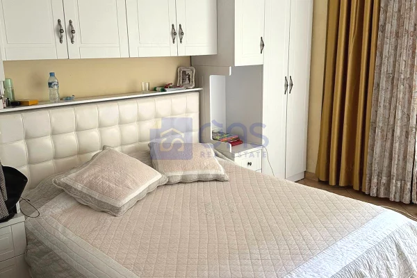 Shtepi me qera Apartament ne Tirane, 2+1, Mobilimi E mobiluar, Pagesa 45,000  Leke.