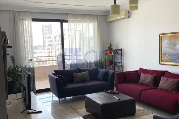 Shtepi me qera Apartament ne Tirane, 2+1, Mobilimi E mobiluar, Pagesa 1,000  Euro.