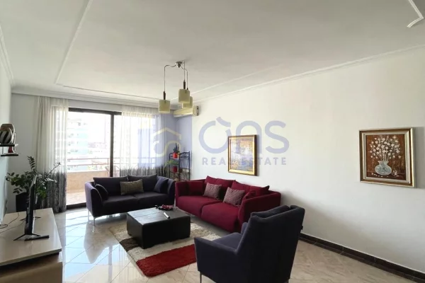 Shtepi me qera Apartament ne Tirane, 2+1, Mobilimi E mobiluar, Pagesa 1,000  Euro.