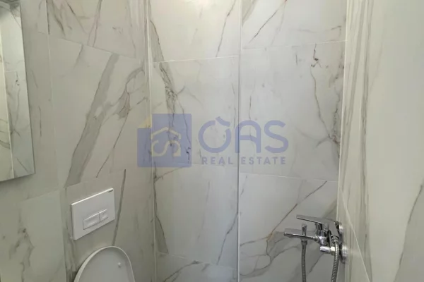 Shtepi me qera Apartament ne Tirane, 2+1, Mobilimi E mobiluar, Pagesa 850  Euro.