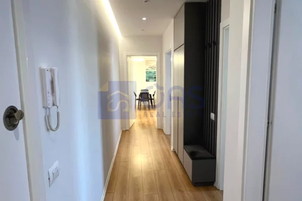 Shtepi me qera Apartament ne Tirane, 2+1, Mobilimi E mobiluar, Pagesa 850  Euro.