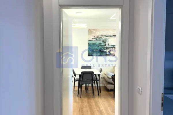 Shtepi me qera Apartament ne Tirane, 2+1, Mobilimi E mobiluar, Pagesa 850  Euro.