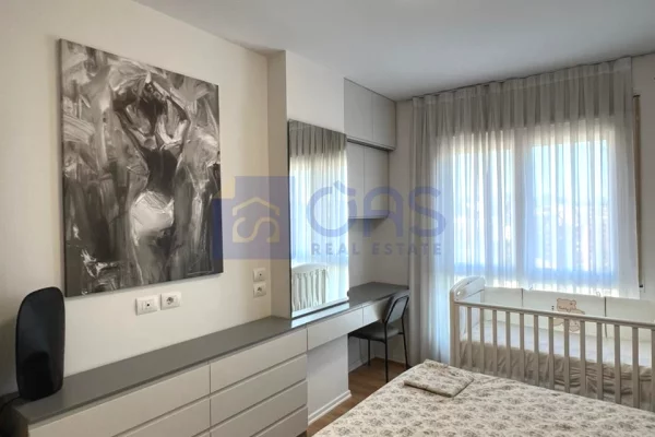 Shtepi me qera Apartament ne Tirane, 2+1, Mobilimi E mobiluar, Pagesa 850  Euro.