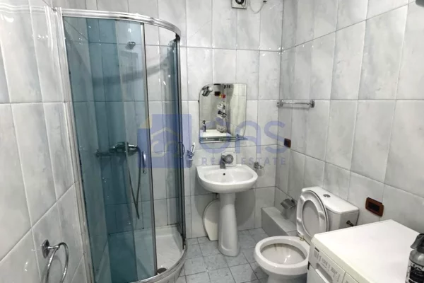 Shtepi me qera Apartament ne Tirane, 1+1, Mobilimi E mobiluar, Pagesa 45,000  Leke.