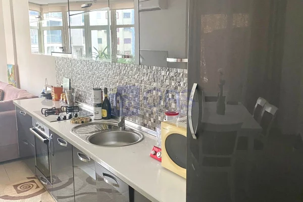 Shtepi ne shitje 2+1 ne Tirane - 165,000 Euro