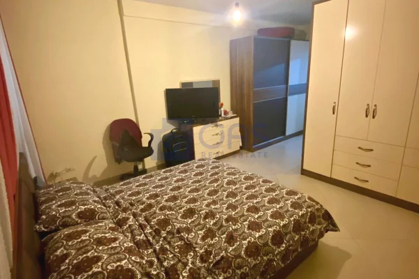 Shtepi ne shitje Apartament ne Tirane, 2+1, Mobilimi E mobiluar, Pagesa 165,000  Euro.