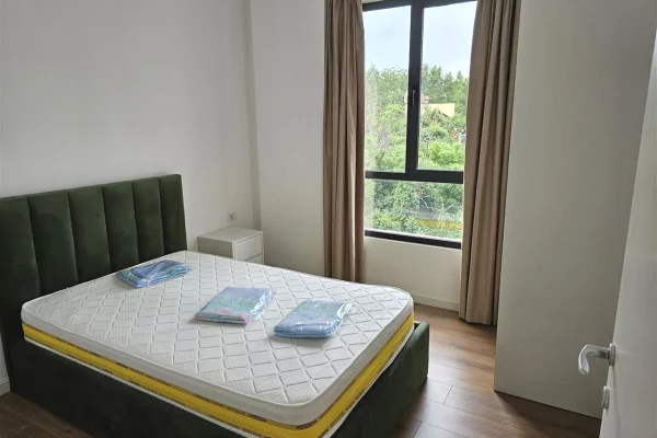 Shtepi me qera Apartament ne Tirane, 2+1, Mobilimi E mobiluar, Pagesa 55,000  Leke.