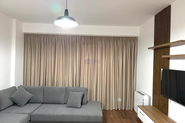 Shtepi me qera Apartament ne Tirane, 1+1, Mobilimi E mobiluar, Pagesa 450  Euro.
