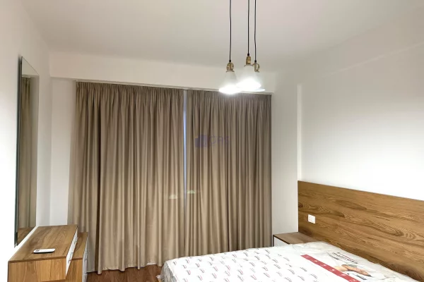 Shtepi me qera Apartament ne Tirane, 1+1, Mobilimi E mobiluar, Pagesa 450  Euro.