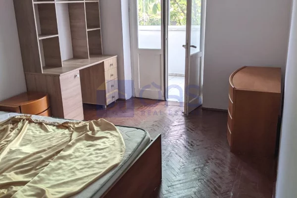Shtepi me qera Apartament ne Tirane, 1+1, Mobilimi E mobiluar, Pagesa 40,000  Leke.