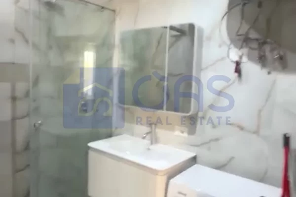 Shtepi me qera Apartament ne Tirane, 1+1, Mobilimi E mobiluar, Pagesa 40,000  Leke.
