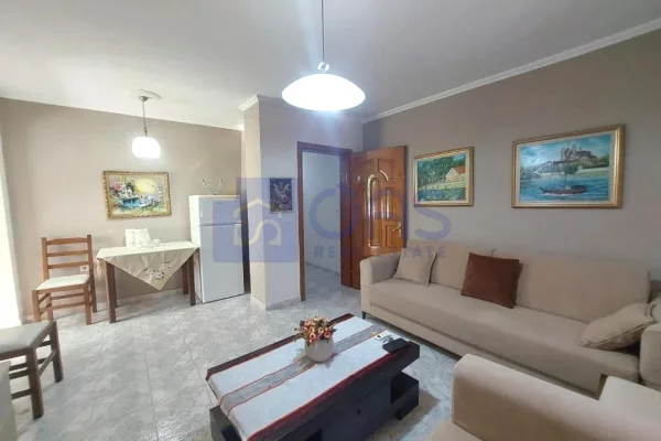 Shtepi me qera Apartament ne Tirane, 1+1, Mobilimi E mobiluar, Pagesa 50,000  Leke.