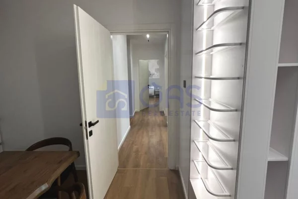 Shtepi me qera Apartament ne Tirane, 3+1, Mobilimi E mobiluar, Pagesa 100,000  Leke.