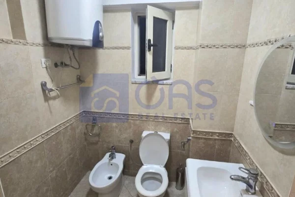 Shtepi me qera Apartament ne Tirane, 1+1, Mobilimi E mobiluar, Pagesa 60,000  Leke.