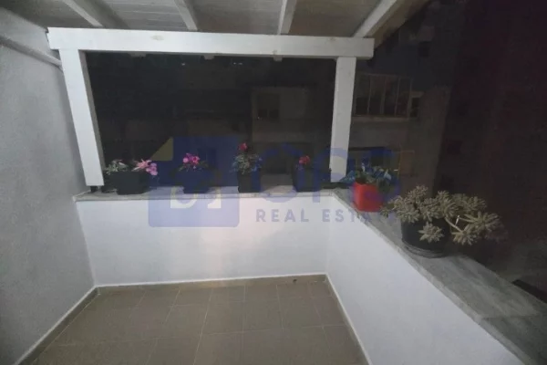 Shtepi me qera Apartament ne Tirane, 1+1, Mobilimi E mobiluar, Pagesa 60,000  Leke.