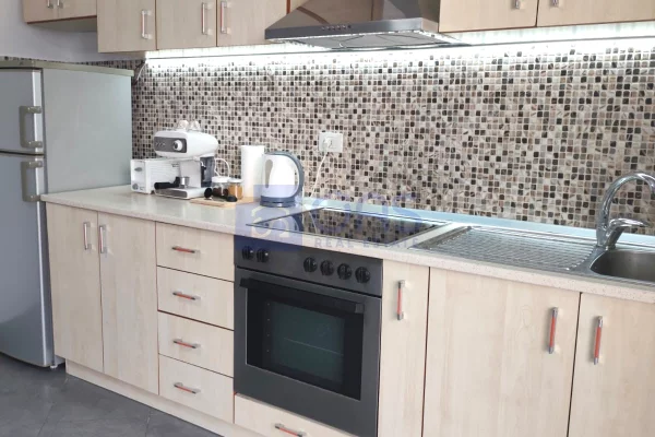 Shtepi me qera Apartament ne Tirane, 1+1, Mobilimi E mobiluar, Pagesa 60,000  Leke.
