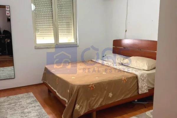 Appartamento in affitto a Tirana 1+1, Arredato
