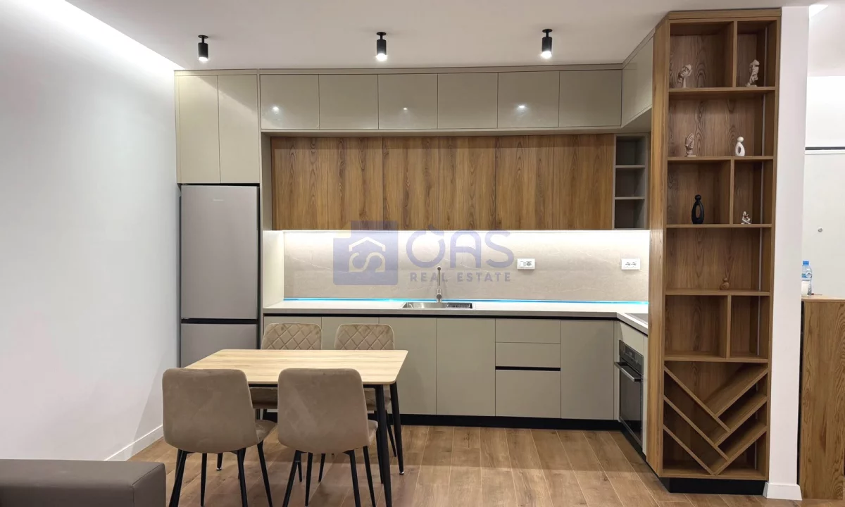 Shtepi me qera Apartament ne Tirane, 1+1, Mobilimi E mobiluar, Pagesa 500  Euro.