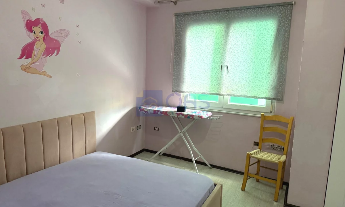 Shtepi me qera Apartament ne Tirane, 2+1, Mobilimi E mobiluar, Pagesa 700  Euro.