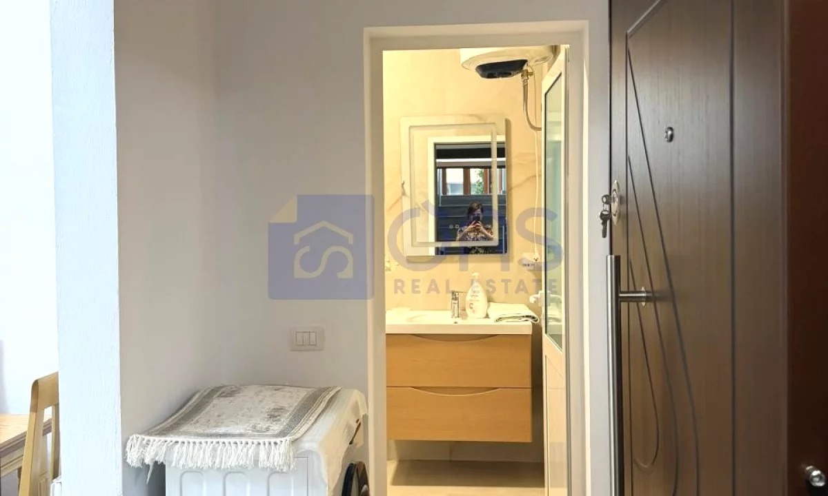 Shtepi me qera Apartament ne Tirane, 1+1, Mobilimi E mobiluar, Pagesa 45,000  Leke.