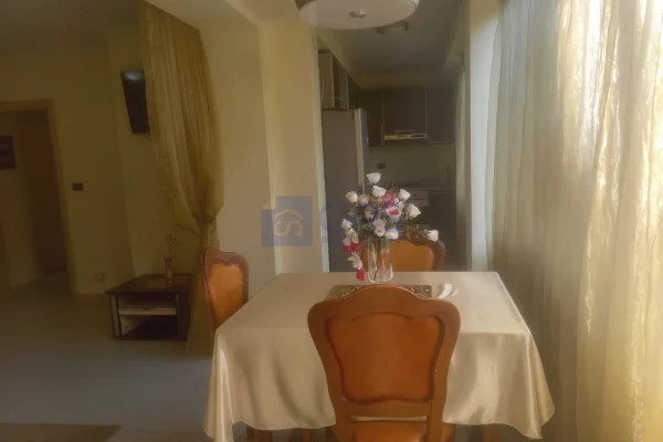 Shtepi me qera Apartament ne Tirane, 2+1, Mobilimi E mobiluar, Pagesa 60,000  Leke.