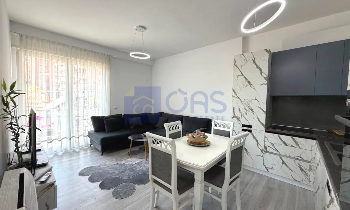 Shtepi me qera Apartament ne Tirane, 1+1, Mobilimi E mobiluar, Pagesa 75,000  Leke.