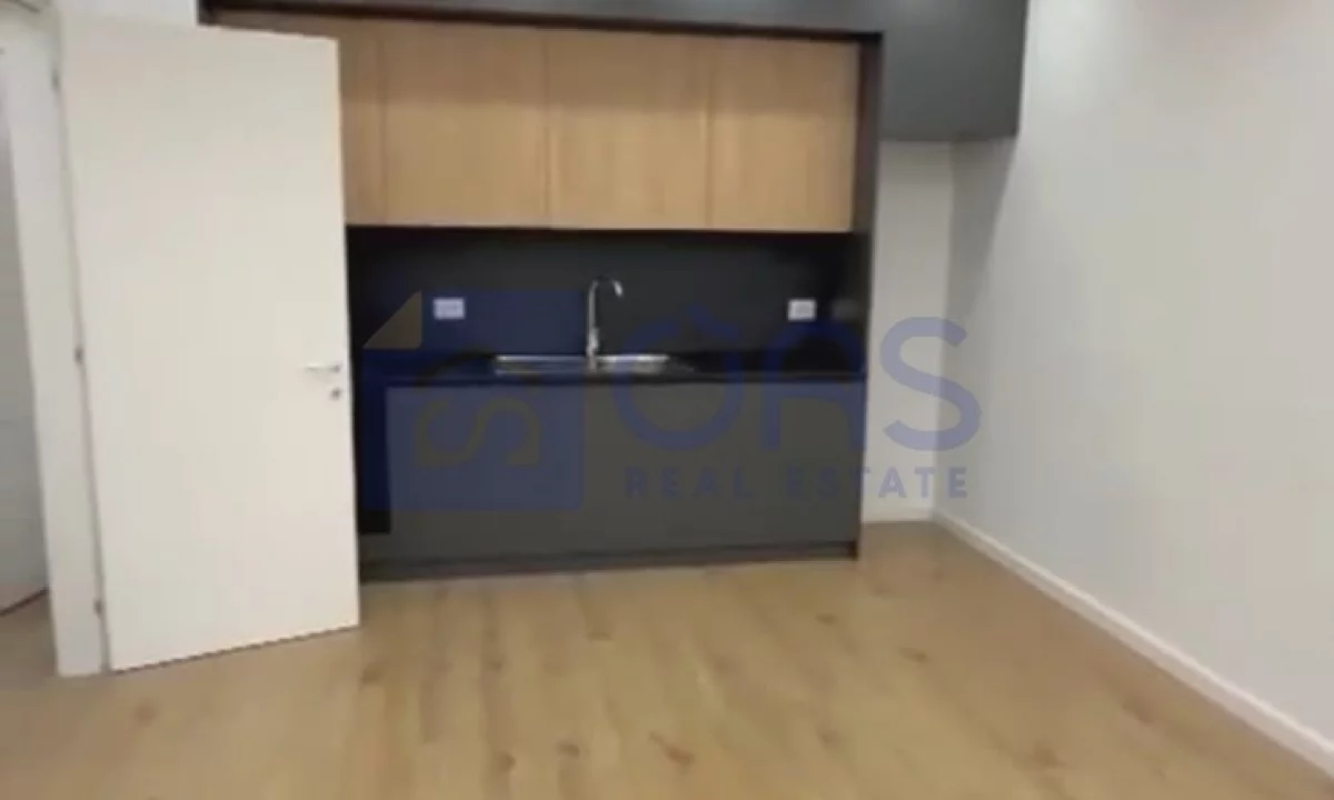 Shtepi me qera Apartament ne Tirane, 1+1, Mobilimi Pjeserisht e mobiluar, Pagesa 45,000  Leke.