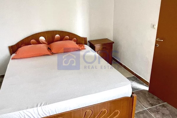 Shtepi me qera Apartament ne Tirane, 2+1, Mobilimi E mobiluar, Pagesa 40,000  Leke.