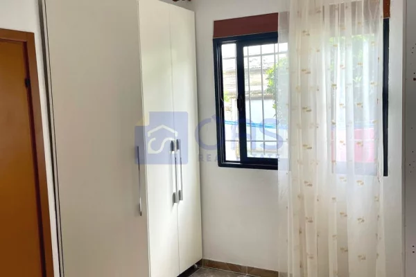 Shtepi me qera Apartament ne Tirane, 2+1, Mobilimi E mobiluar, Pagesa 40,000  Leke.