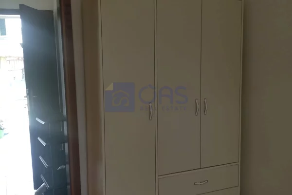 Appartamento in affitto a Tirana 2+1, Arredato