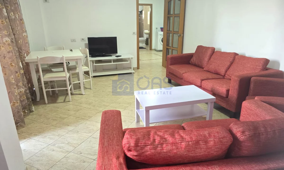 Shtepi me qera Apartament ne Tirane, 2+1, Mobilimi E mobiluar, Pagesa 60,000  Leke.