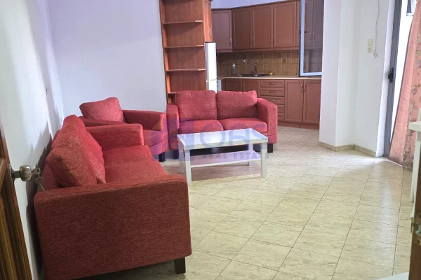 Shtepi me qera Apartament ne Tirane, 2+1, Mobilimi E mobiluar, Pagesa 60,000  Leke.